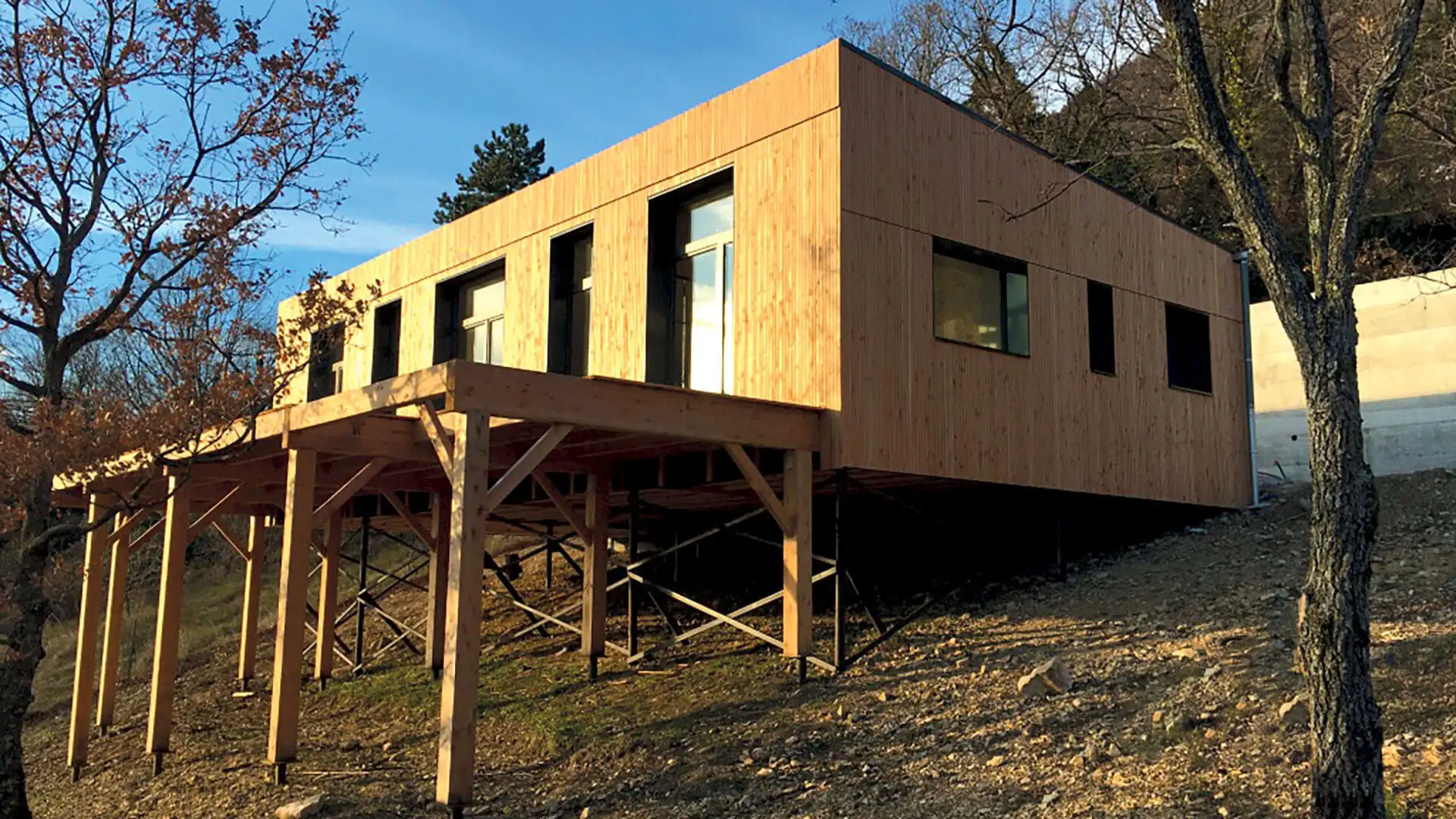 Fondation avec pieux Techno pieux Pieux vissés